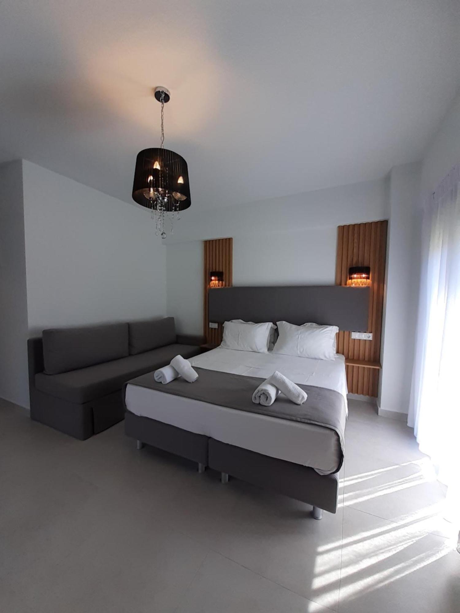 Acta Luxury Rooms Nikiti  Eksteriør billede