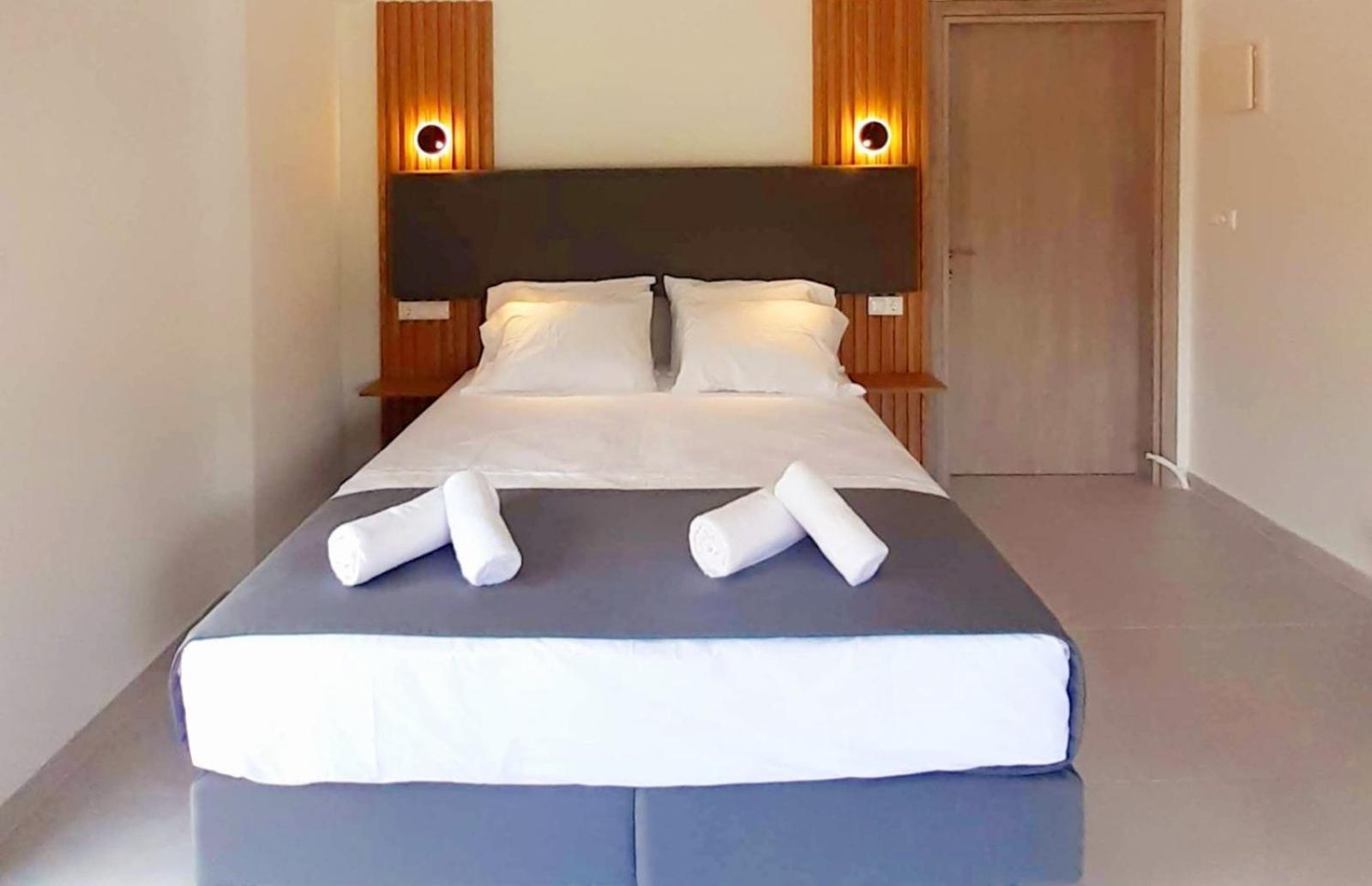 Acta Luxury Rooms Nikiti  Eksteriør billede